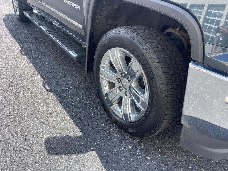GMC Sierra 1500 Vehicle Image 08