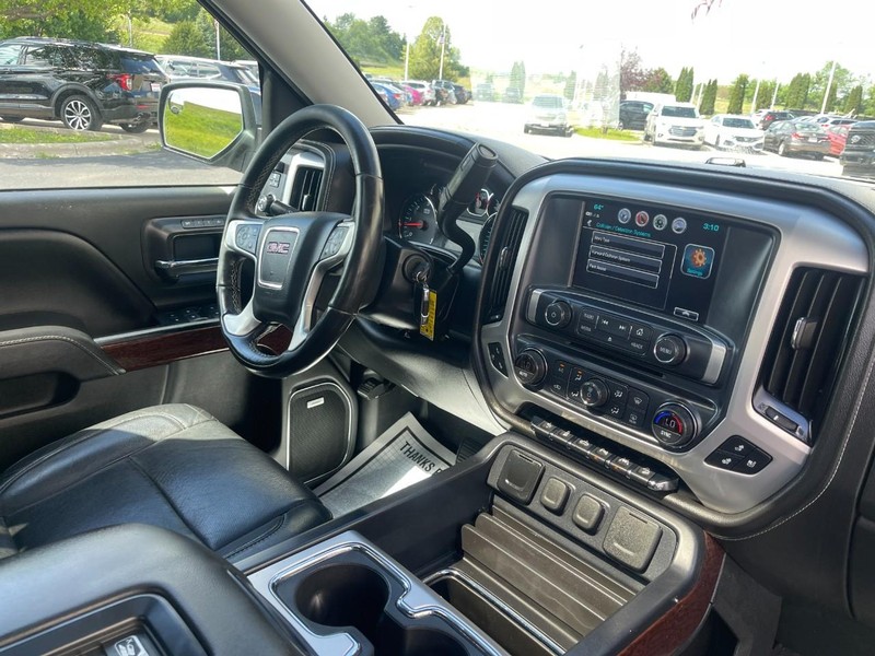 GMC Sierra 1500 Vehicle Image 10
