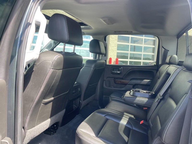 GMC Sierra 1500 Vehicle Image 18
