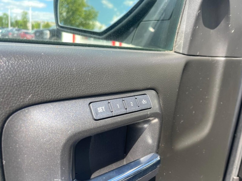 GMC Sierra 1500 Vehicle Image 21