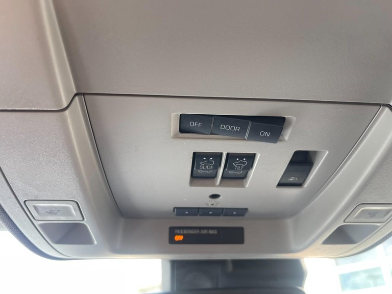 GMC Sierra 1500 Vehicle Image 35