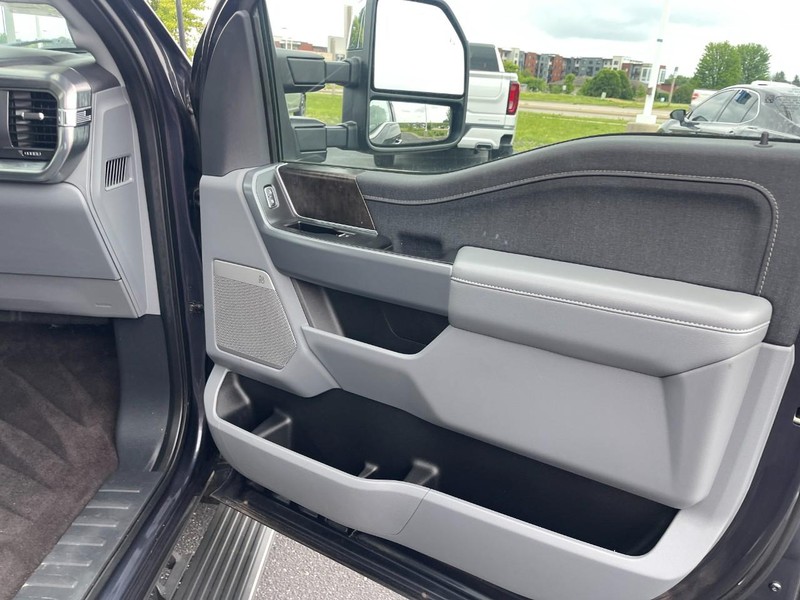 Ford F-150 Vehicle Image 10