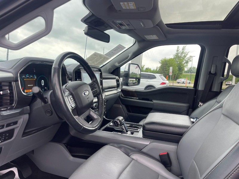 Ford F-150 Vehicle Image 14