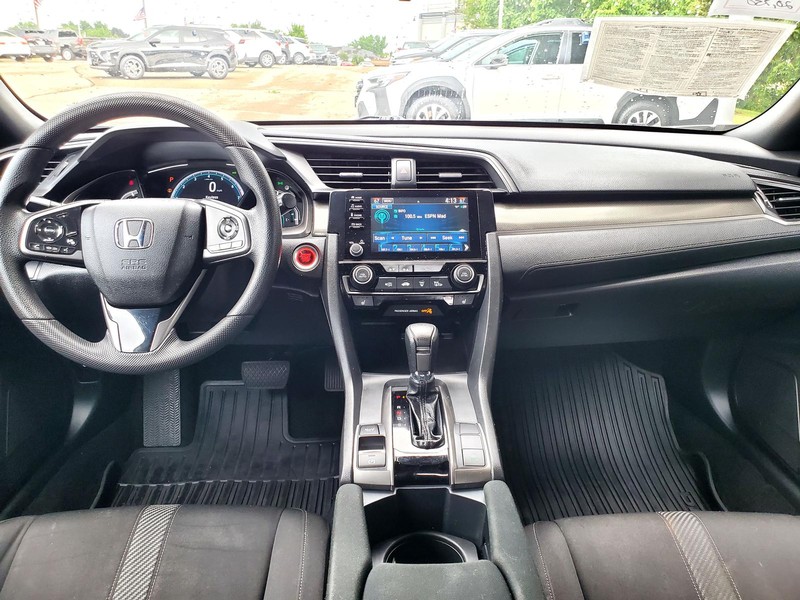 Honda Civic Hatchback Vehicle Image 08