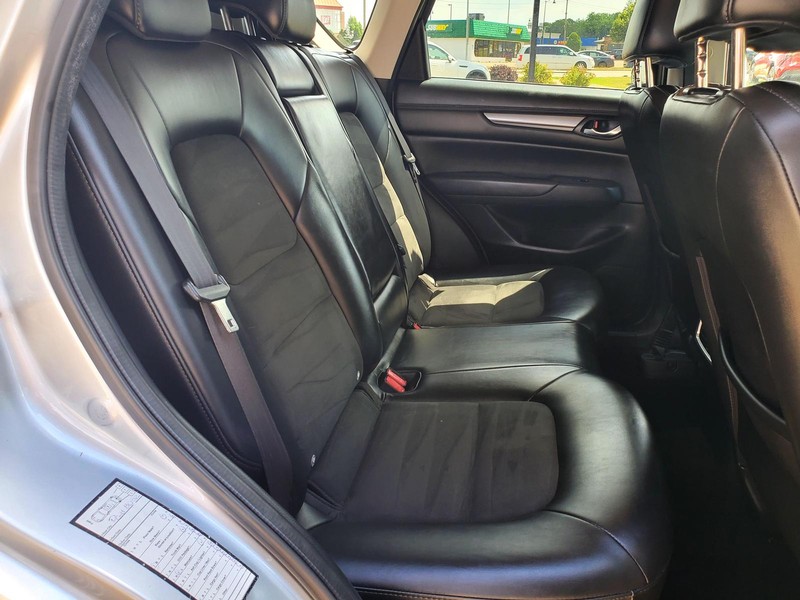 Mazda CX-5 Vehicle Image 14