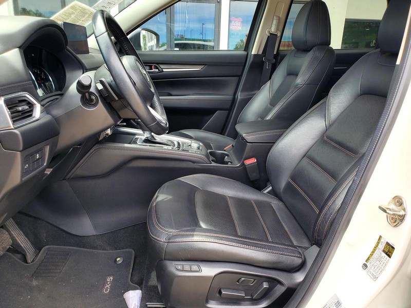 Mazda CX-5 Vehicle Image 12