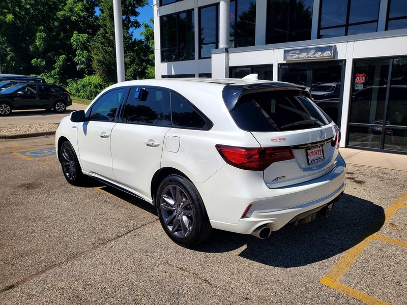 Acura MDX Vehicle Full-screen Gallery Image 07