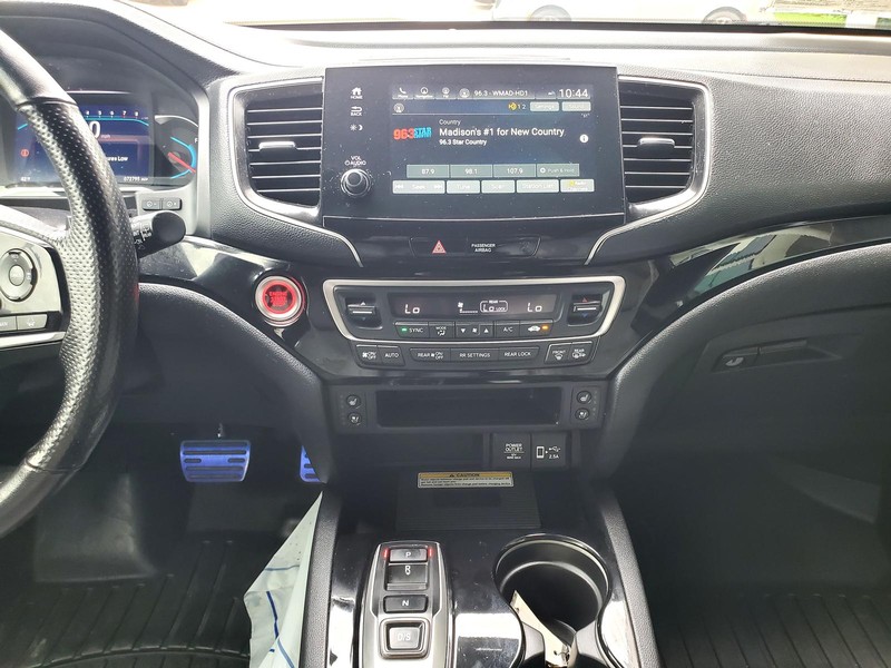 Honda Passport Vehicle Image 10