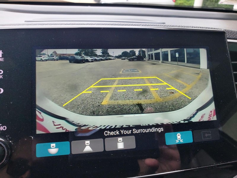 Honda Passport Vehicle Image 11
