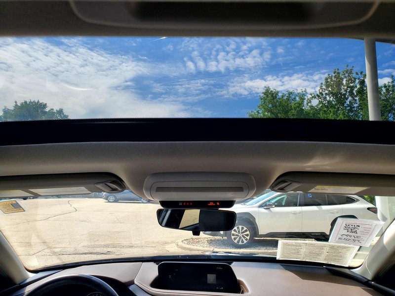 Mazda CX-30 Vehicle Image 11