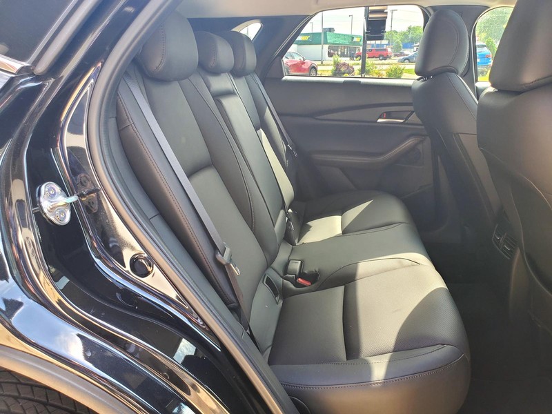 Mazda CX-30 Vehicle Image 14