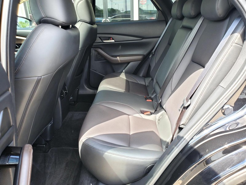 Mazda CX-30 Vehicle Image 15