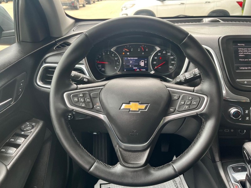 Chevrolet Equinox Vehicle Image 10