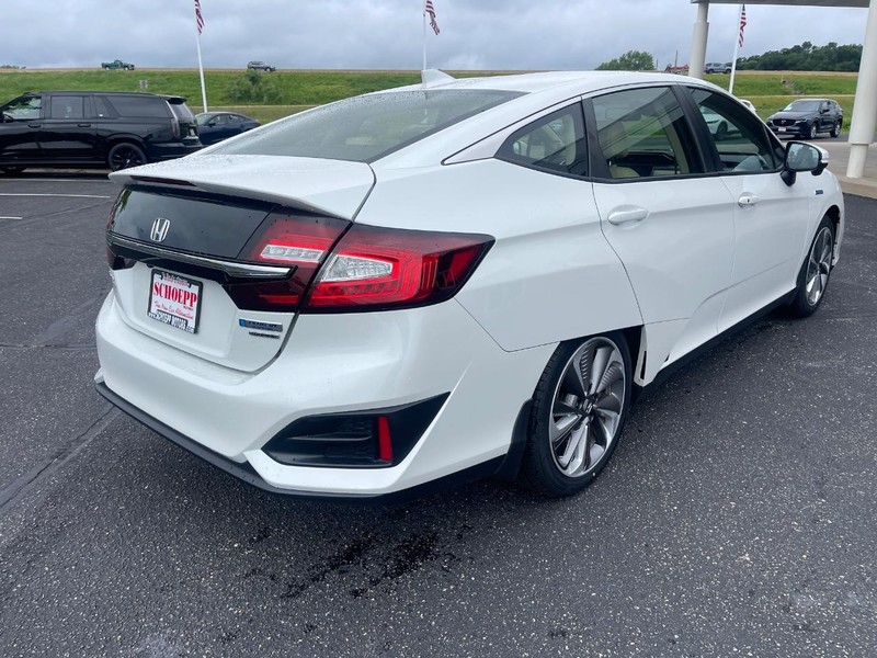 Honda Clarity Plug-In Hybrid Vehicle Image 03