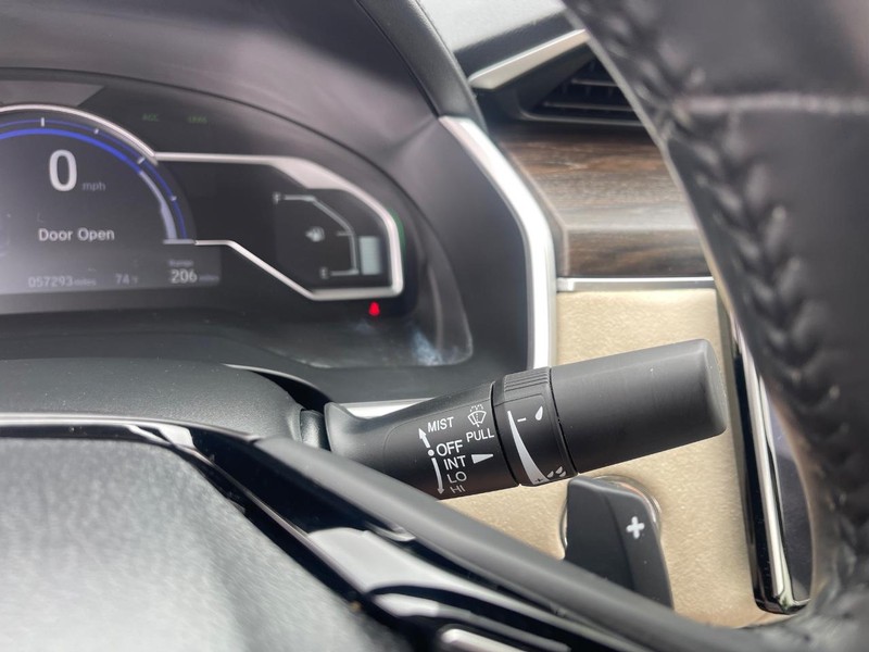 Honda Clarity Plug-In Hybrid Vehicle Image 28