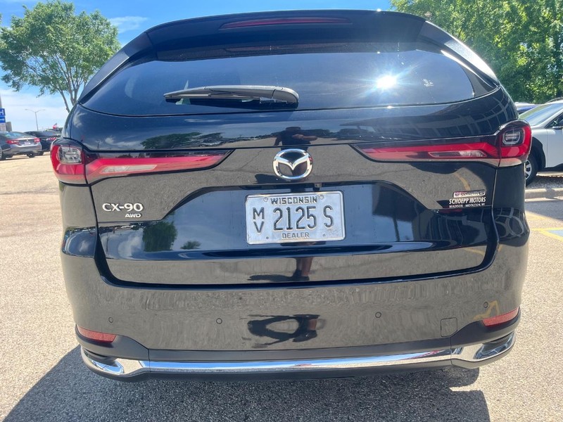 Mazda CX-90 Vehicle Image 06