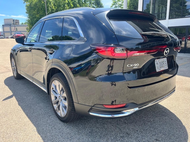 Mazda CX-90 Vehicle Image 07