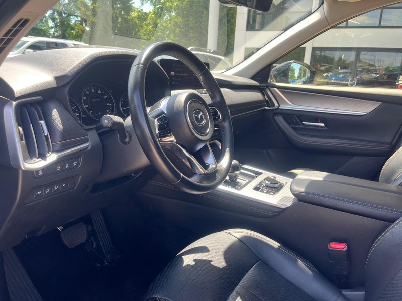 Mazda CX-90 Vehicle Image 10