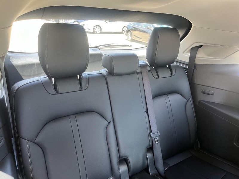 Mazda CX-90 Vehicle Image 16