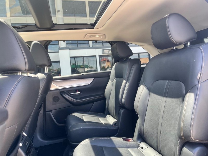 Mazda CX-90 Vehicle Image 17