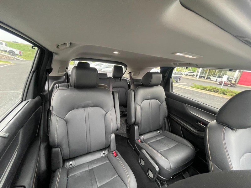 Mazda CX-90 PHEV Vehicle Image 05