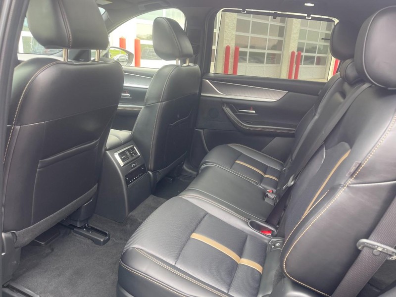 Mazda CX-70 Vehicle Image 19