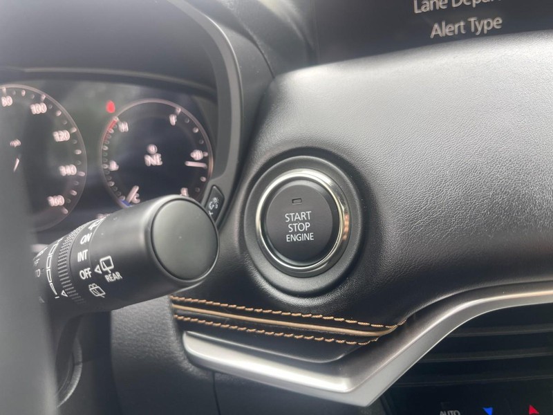 Mazda CX-70 Vehicle Image 33