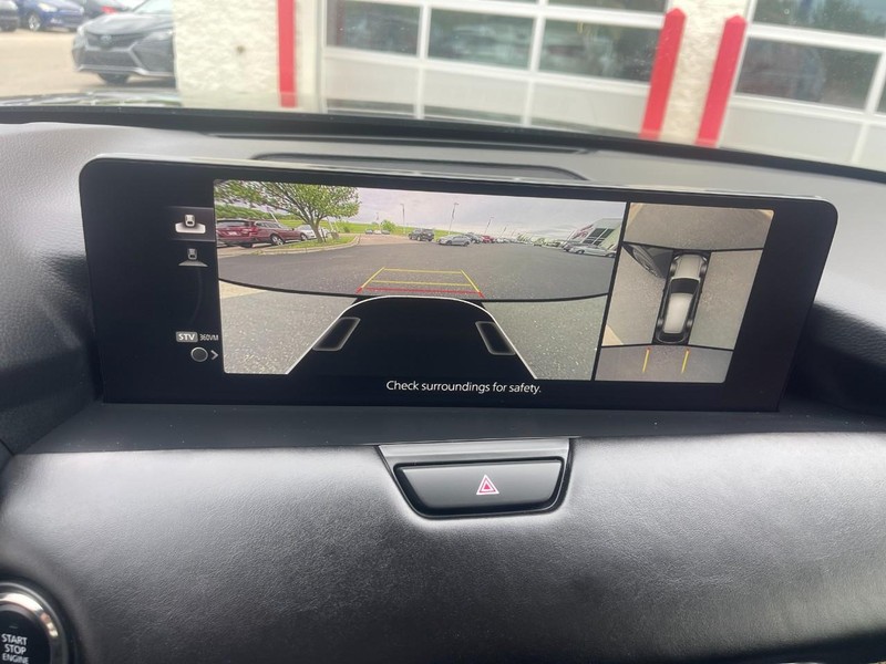 Mazda CX-70 Vehicle Image 37
