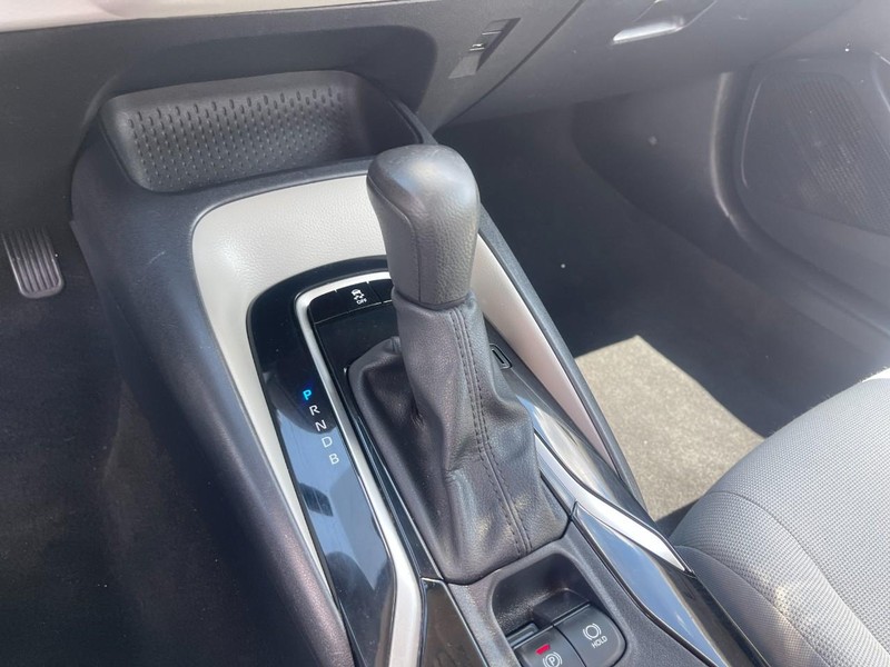 Toyota Corolla Vehicle Image 18