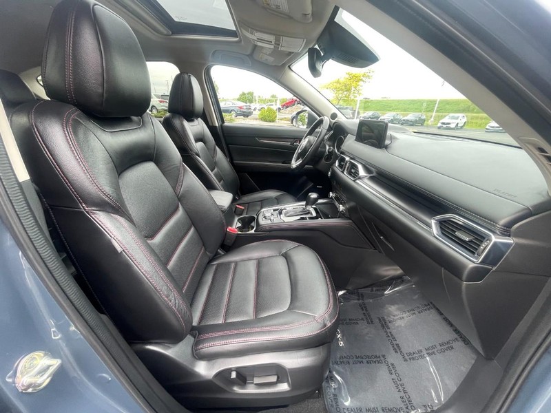 Mazda CX-5 Vehicle Image 12