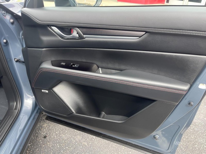 Mazda CX-5 Vehicle Image 13
