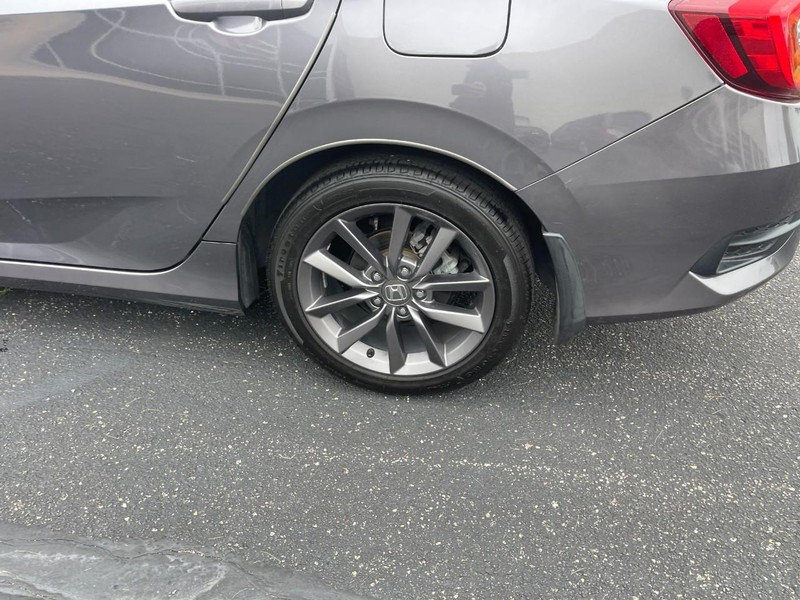 Honda Civic Sedan Vehicle Image 05