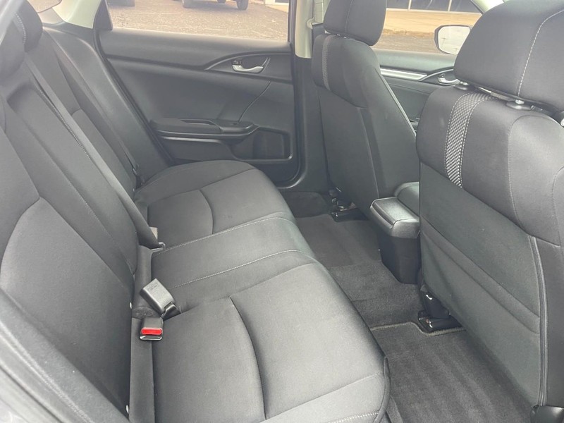 Honda Civic Sedan Vehicle Image 13