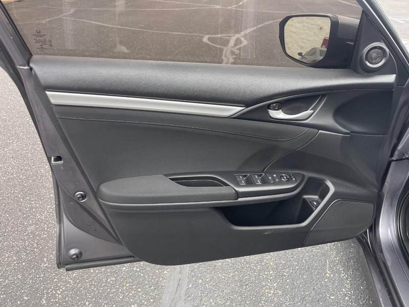 Honda Civic Sedan Vehicle Image 20