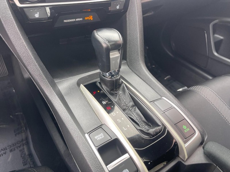 Honda Civic Sedan Vehicle Image 28