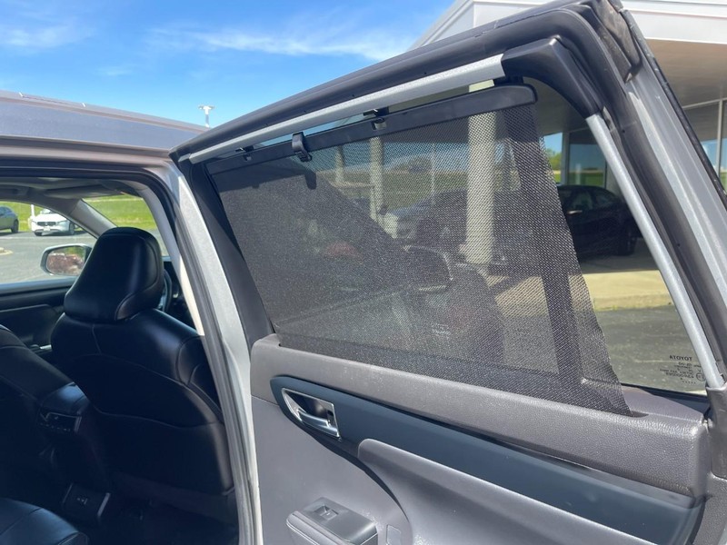 Toyota Highlander Vehicle Image 16