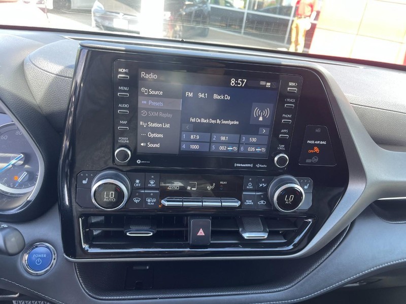 Toyota Highlander Vehicle Image 29