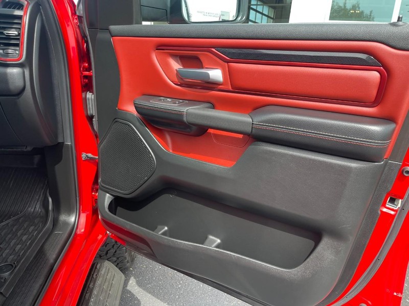 Ram 1500 Vehicle Image 12