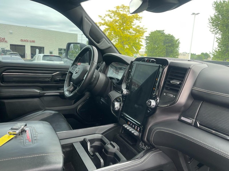Ram 1500 Vehicle Image 02