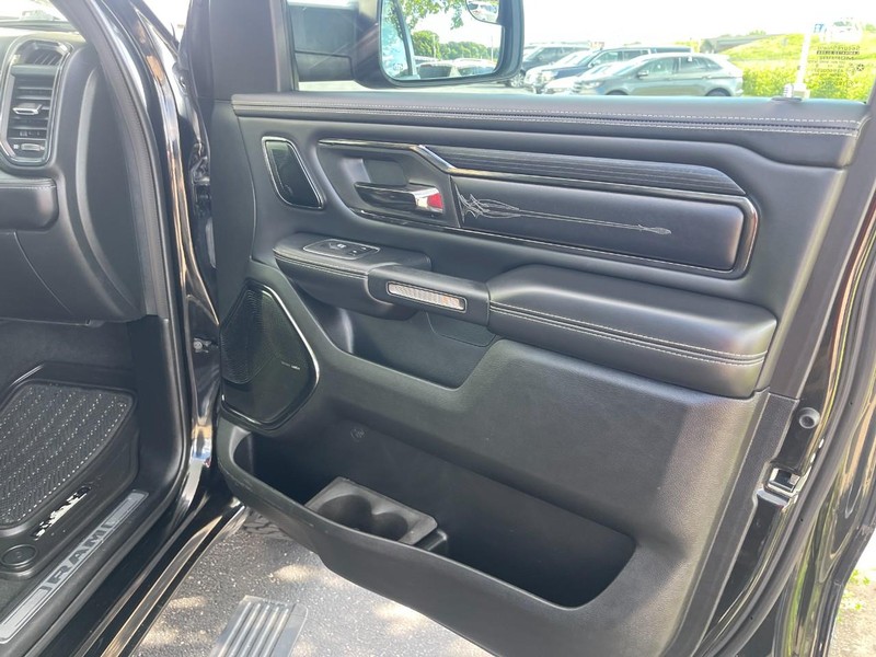 Ram 1500 Vehicle Image 13