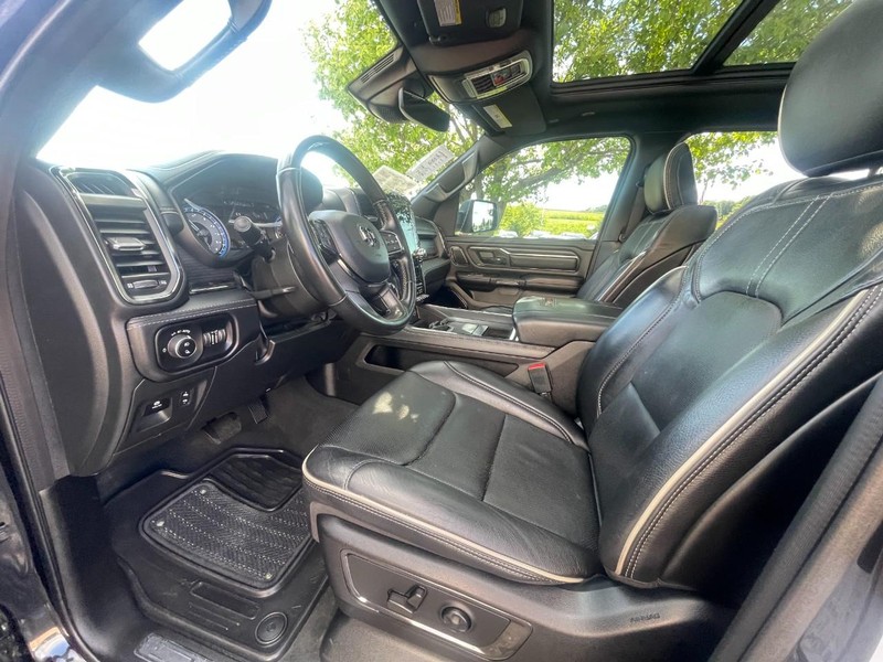Ram 1500 Vehicle Image 21