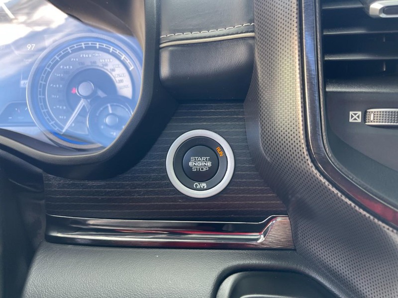 Ram 1500 Vehicle Image 31