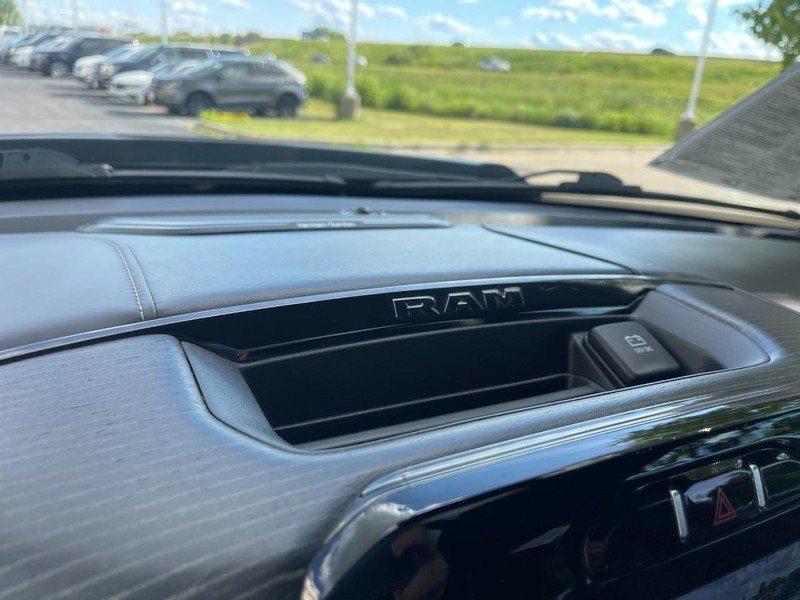 Ram 1500 Vehicle Image 38