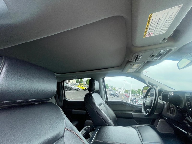 Ford Super Duty F-350 SRW Vehicle Image 03