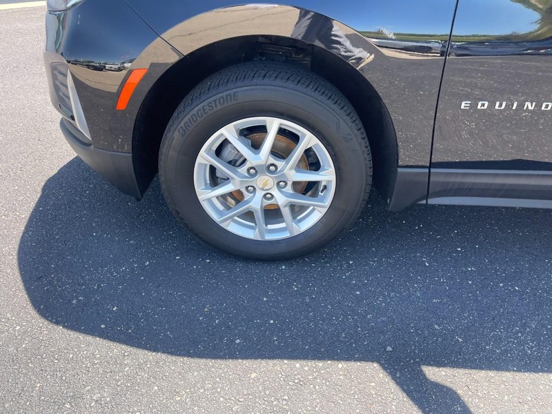 Chevrolet Equinox Vehicle Image 06