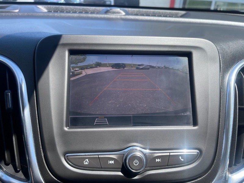 Chevrolet Equinox Vehicle Image 33