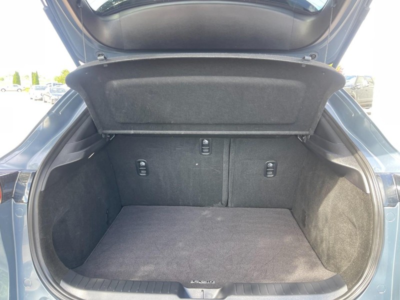 Mazda CX-30 Vehicle Image 12