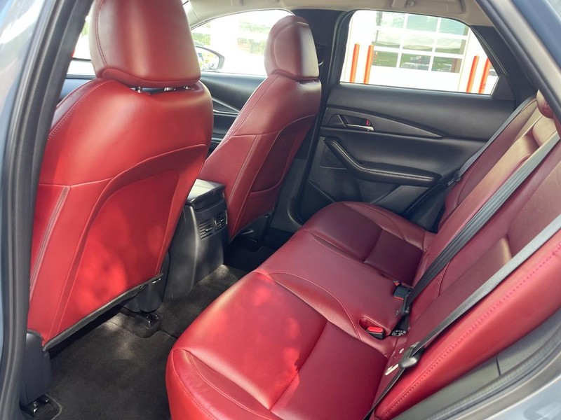 Mazda CX-30 Vehicle Image 13