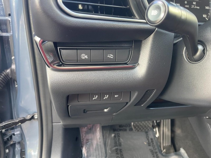Mazda CX-30 Vehicle Image 17