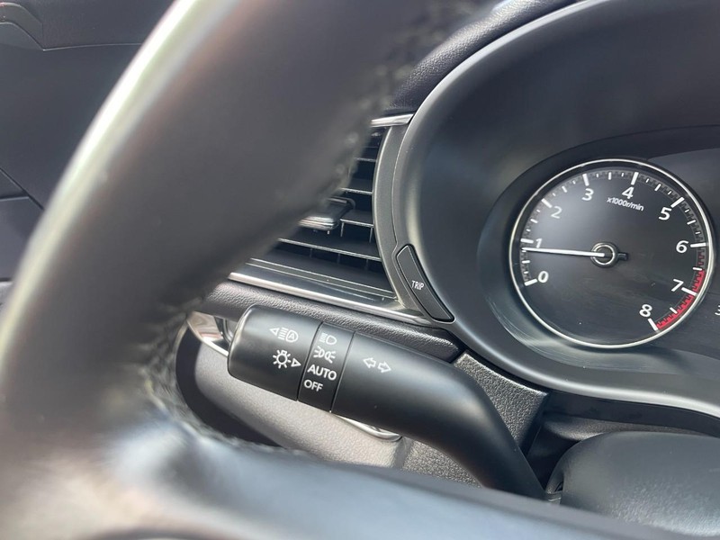 Mazda CX-30 Vehicle Image 21